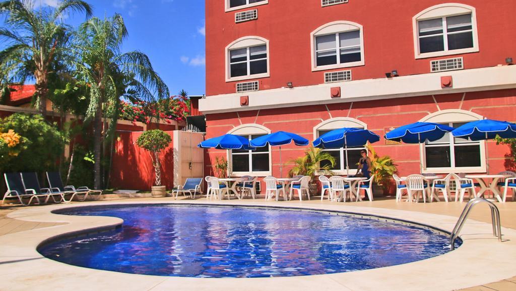 Seminole Plaza Hotel マナグア エクステリア 写真