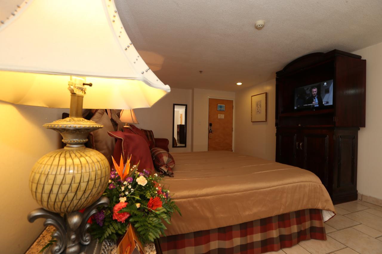 Seminole Plaza Hotel マナグア エクステリア 写真
